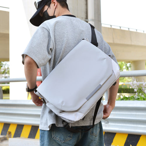 Messenger bag Bowlift