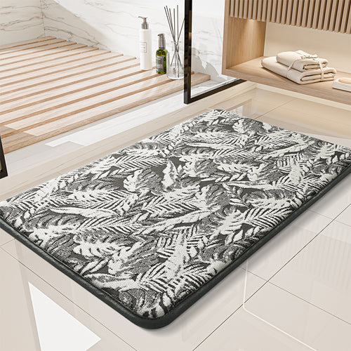 Plush Tropical Leaf Bath Mat