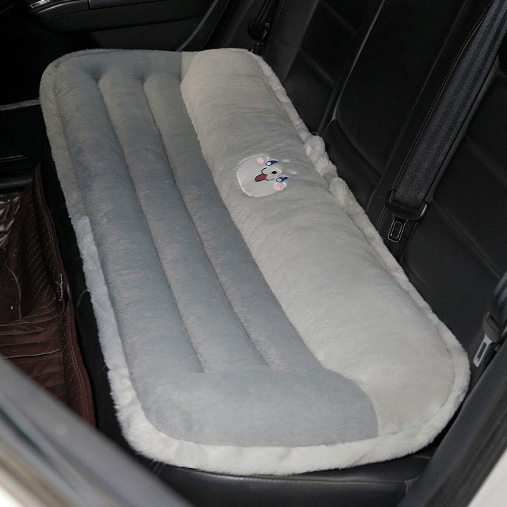 Plush seat cushion with animal design Bowlift