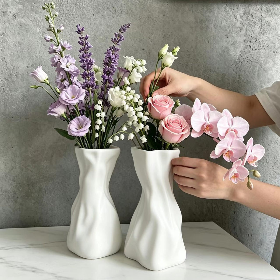 Contemporary Wave-Designed Flower Vase Bowlift