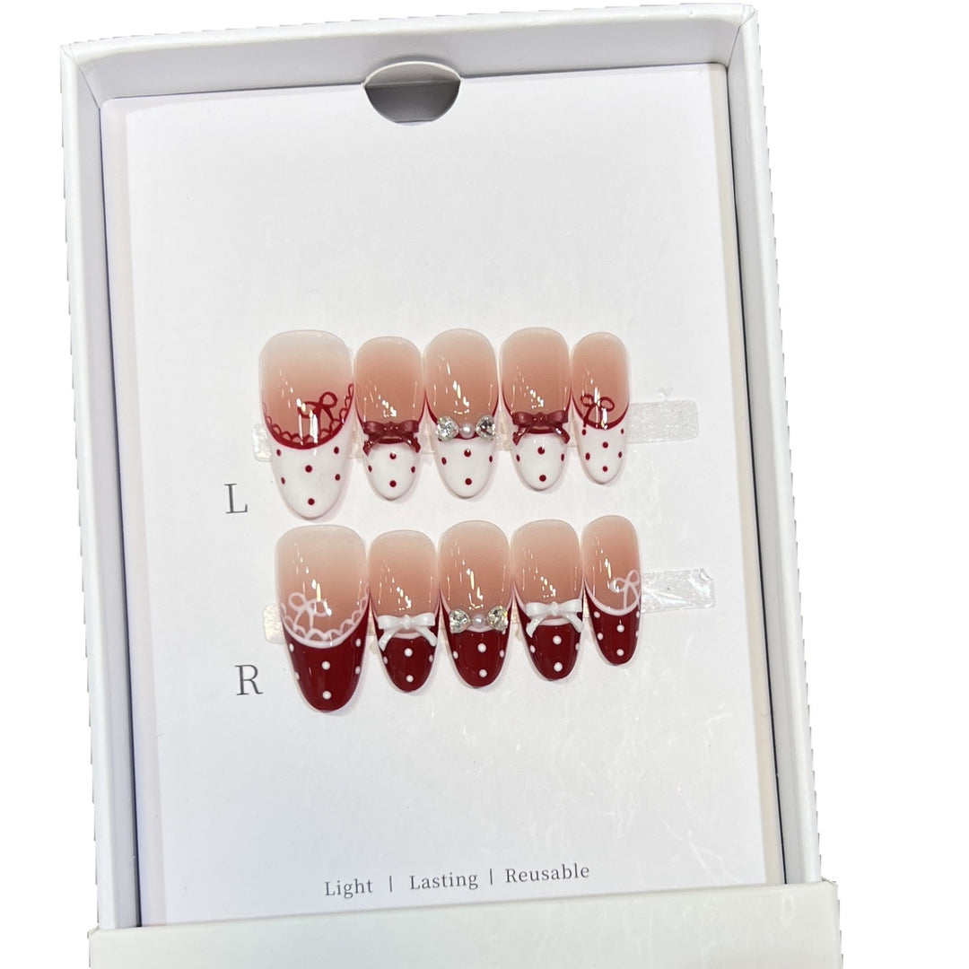 Elegant Reusable Press-On Nails with Artistic Details Bowlift