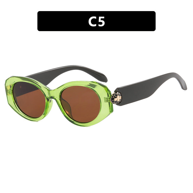 Women extravagant sunglasses in unique tortoiseshell pattern Bowlift