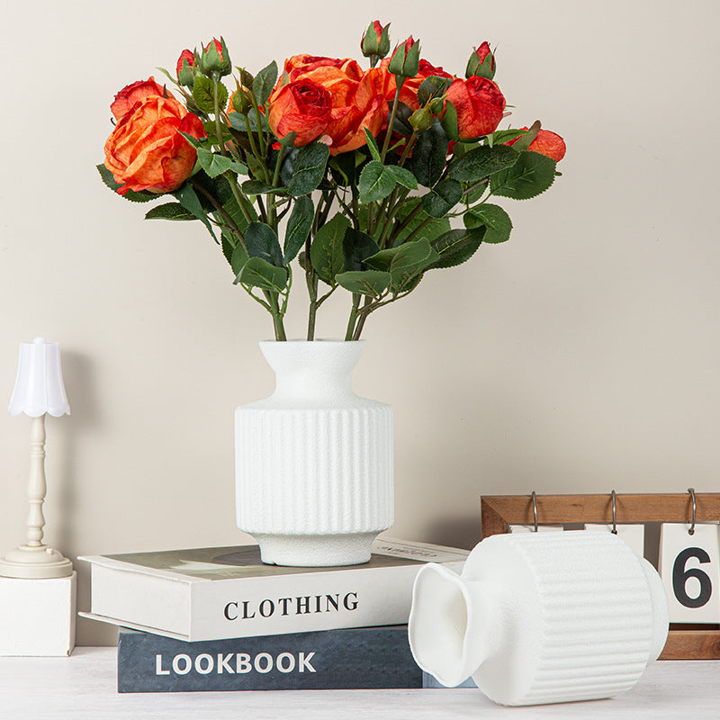 Textured Ceramic Flower Vase Bowlift