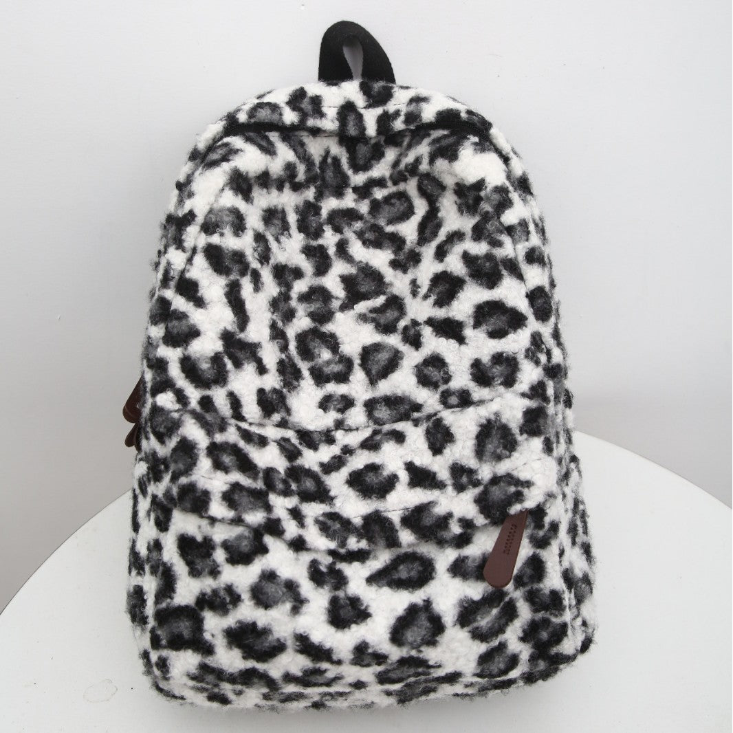 Fleece Rucksack In Trendy Leopard Print Bowlift