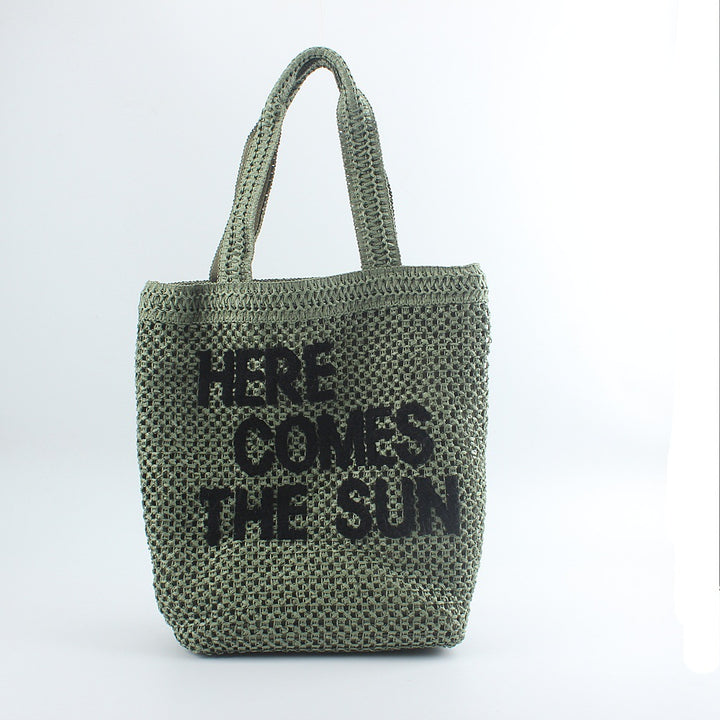 Handcrafted macrame bags with quote elements Bowlift