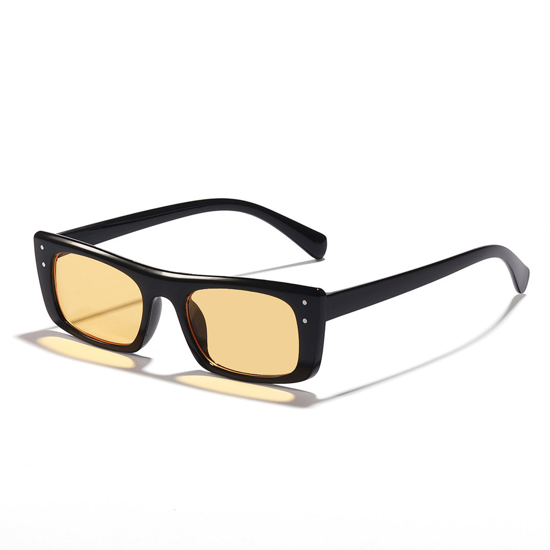 Ladies fashionable sunglasses with striking animal pattern Bowlift