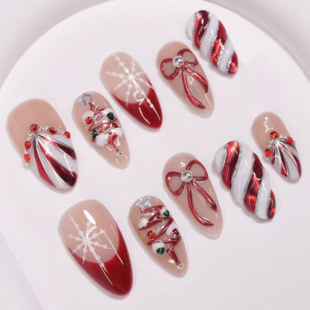 Artificial nail set with festive Christmas motifs and elegant decorations Bowlift
