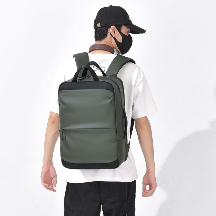 Stylish laptop backpack with multiple compartments Bowlift