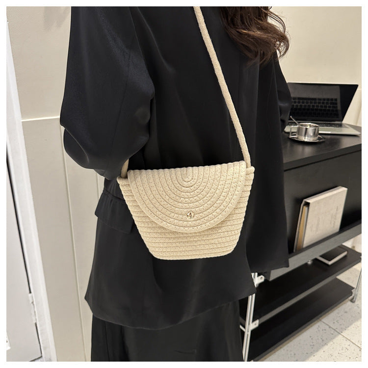 Handbag with Wavy Pattern Bowlift