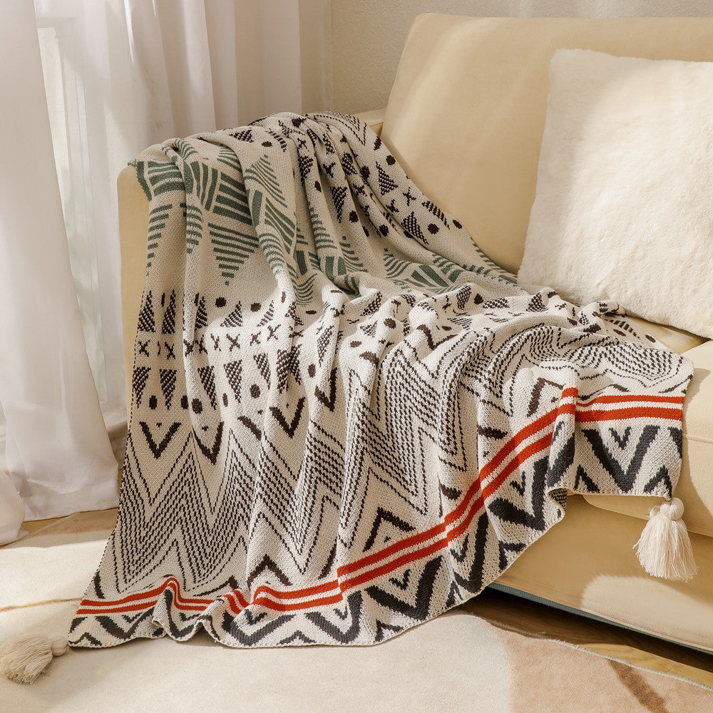 Bohemian Patterned Throw Blanket Bowlift