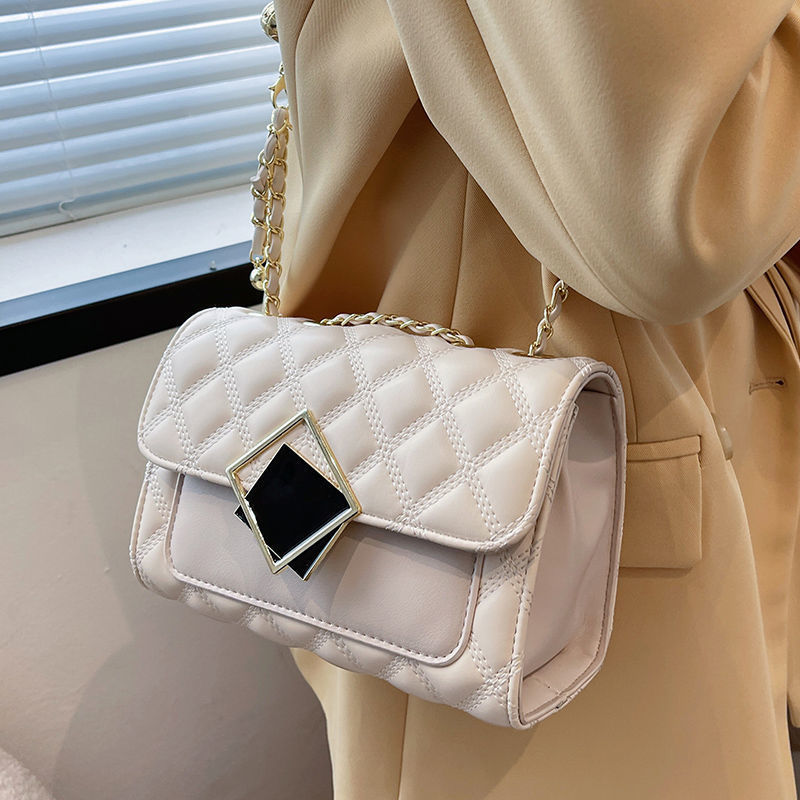 Quilted Evening Crossbody Bag Bowlift