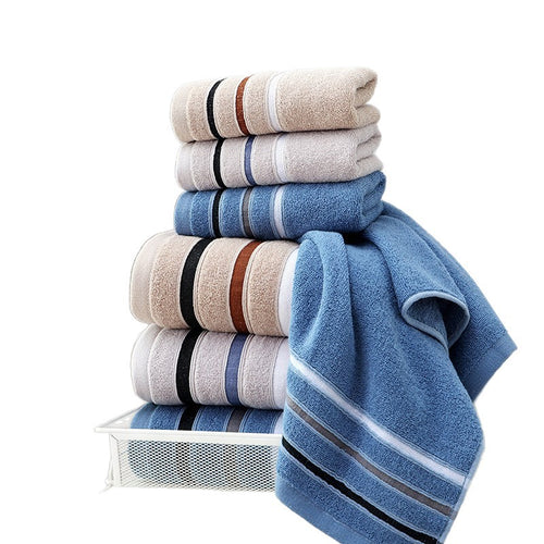 Plaid Blanket Made of Cozy Microfiber Bowlift