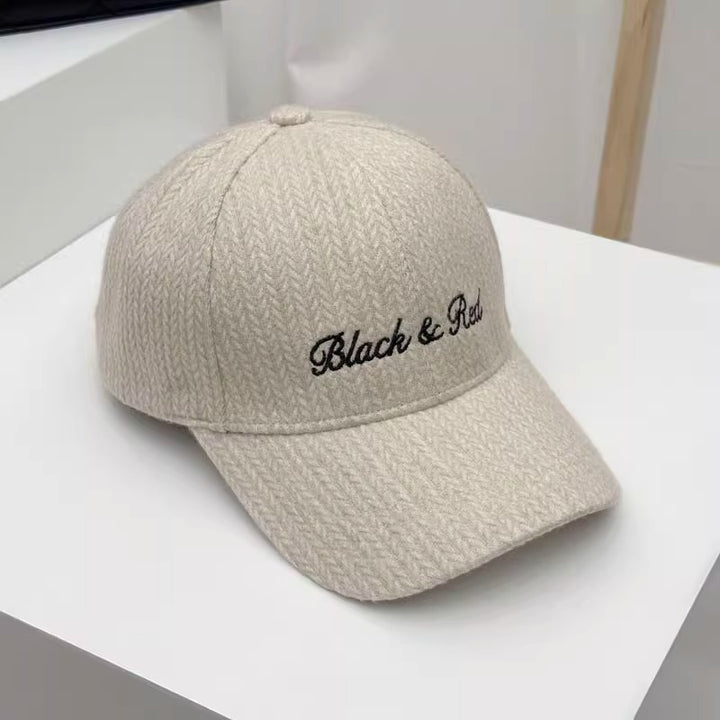 Women's Textured Knitted Baseball Cap Bowlift