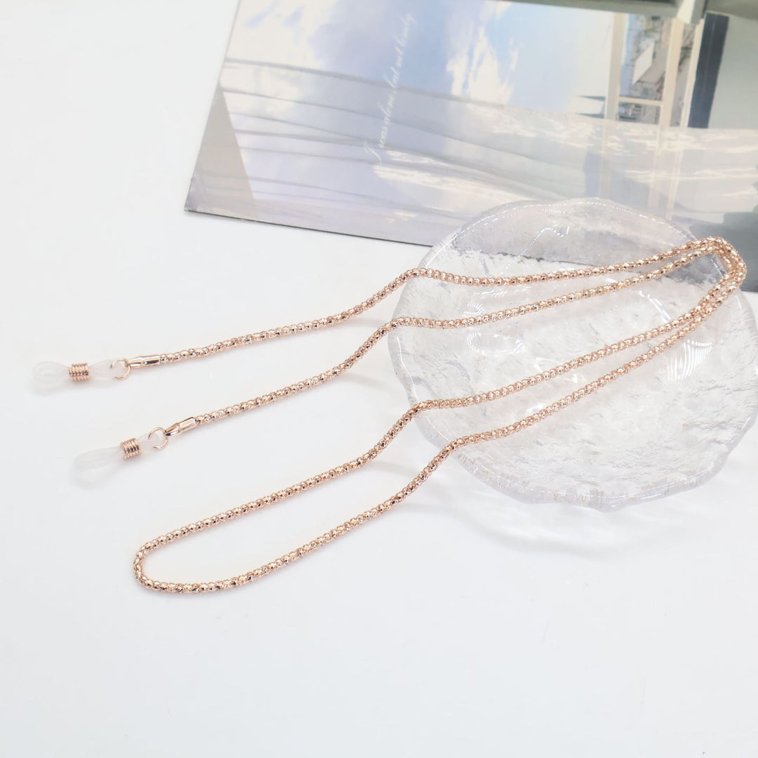 Chic Metallic Eyewear Chain Bowlift
