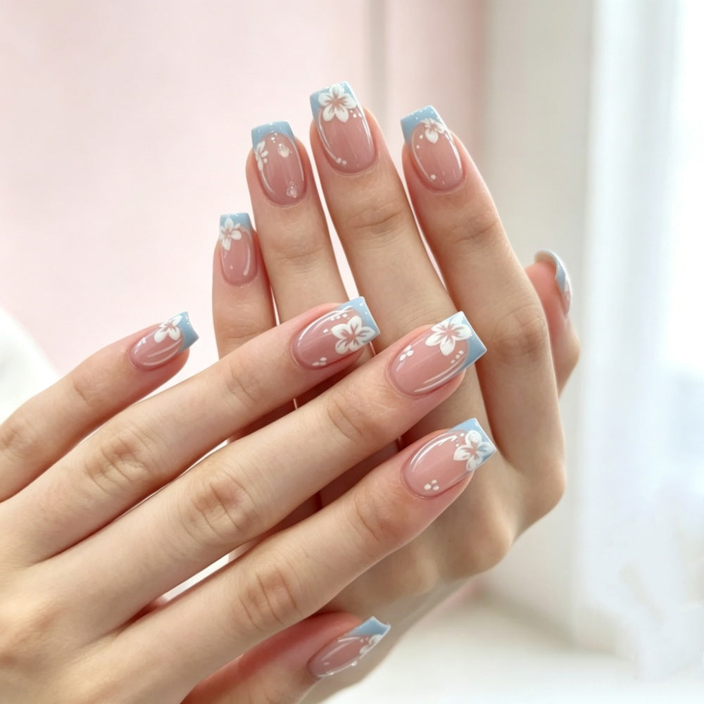 Artistic Floral-Embellished Press-On Nails Bowlift