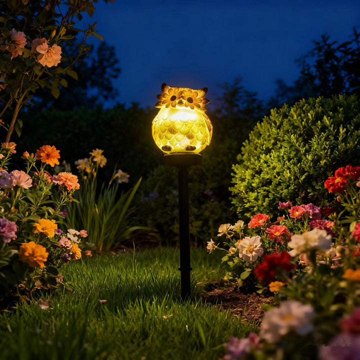 Whimsical Solar-Powered Squirrel Garden Stake Light With Integrated Solar Panel And Warm LED Glow Bowlift