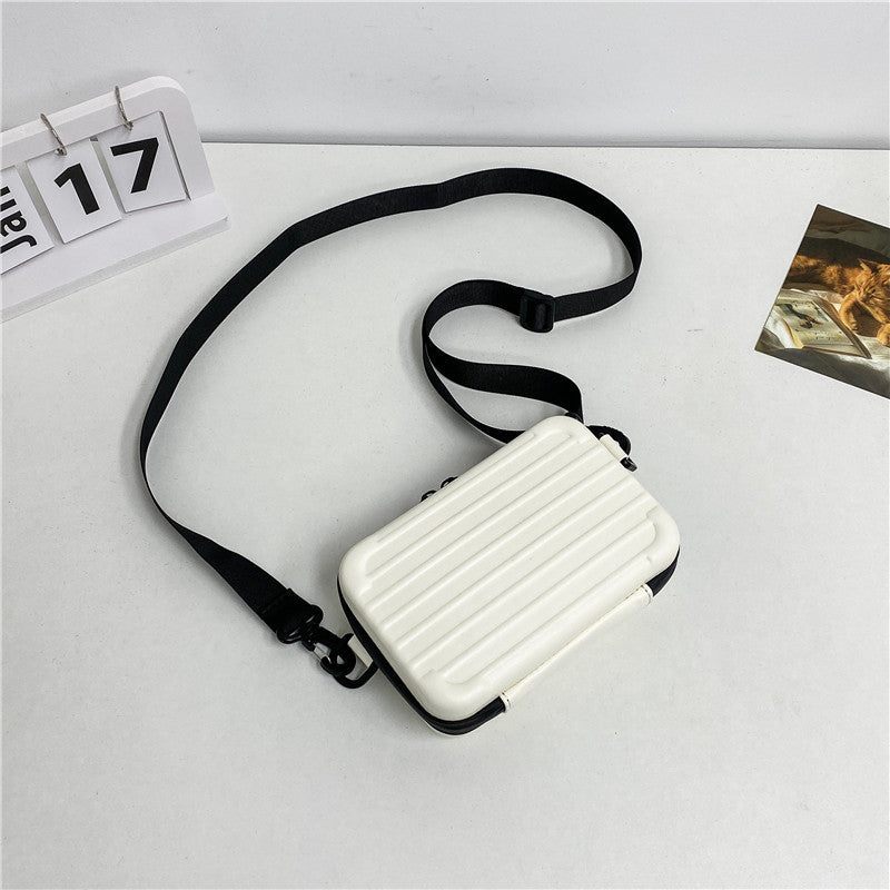Hard-Shell Crossbody Bag Bowlift