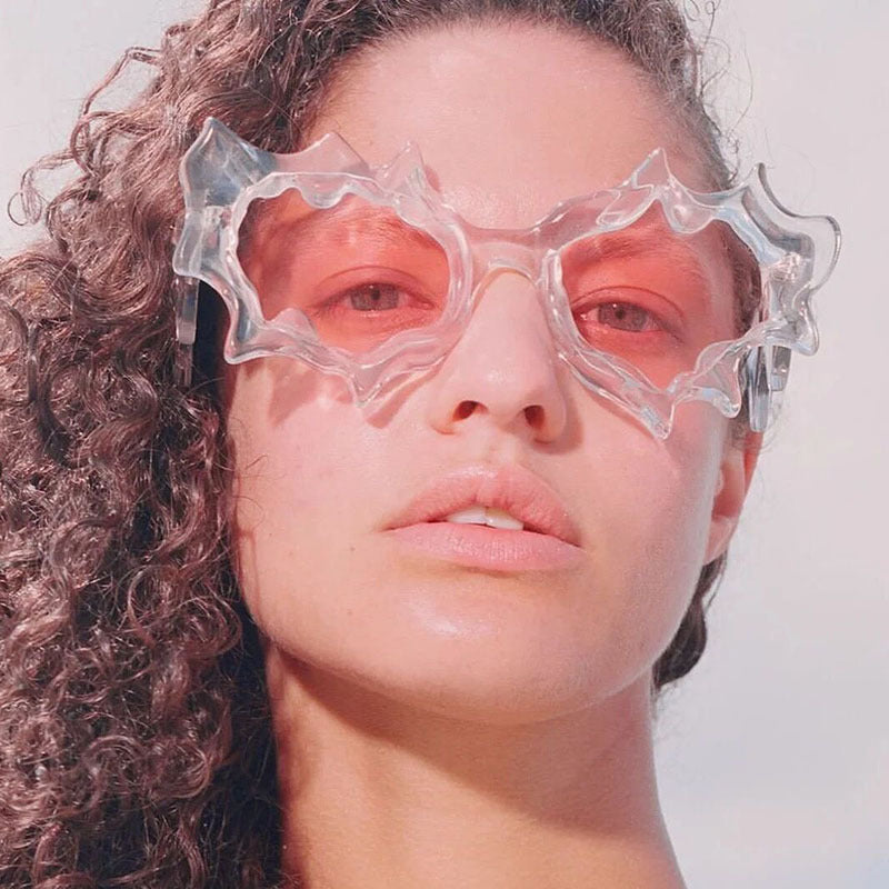 Ladies extraordinary fashion sunglasses in creative design Bowlift