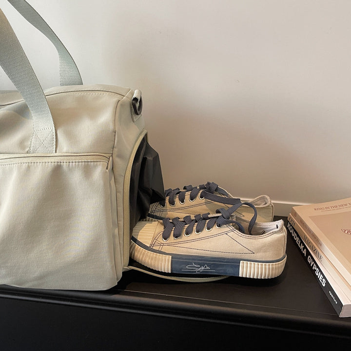 Multifunctional Sports and Travel Bag Bowlift