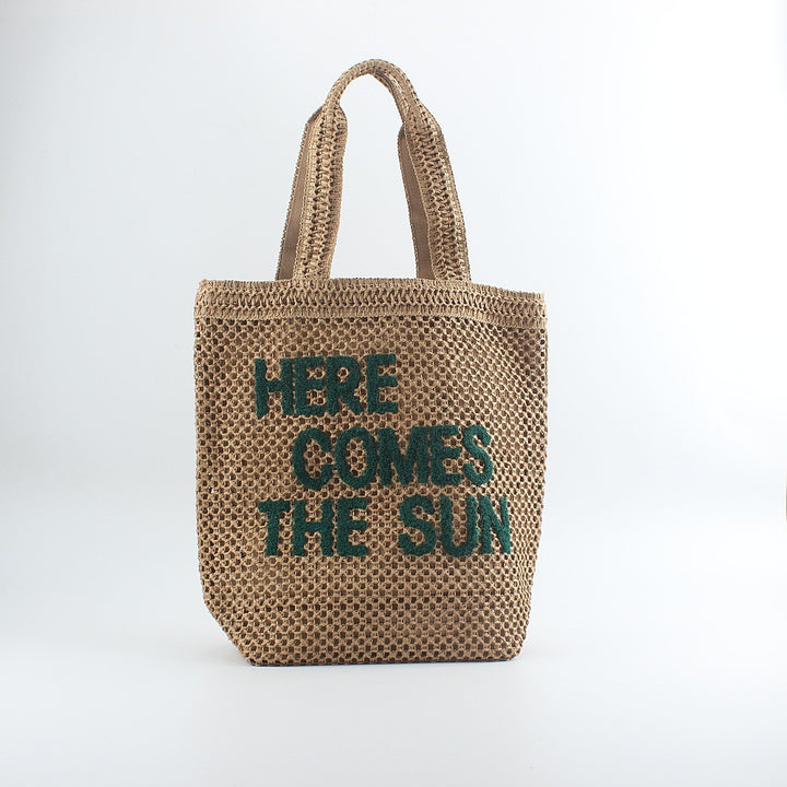 Handcrafted macrame bags with quote elements Bowlift