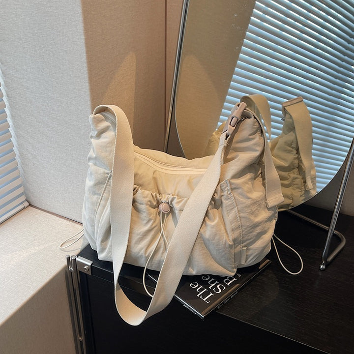 Quilted Sling Shoulder Bag Bowlift