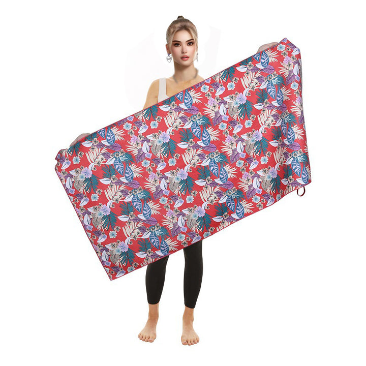 Women's beach towel with colorful flamingo pattern Bowlift