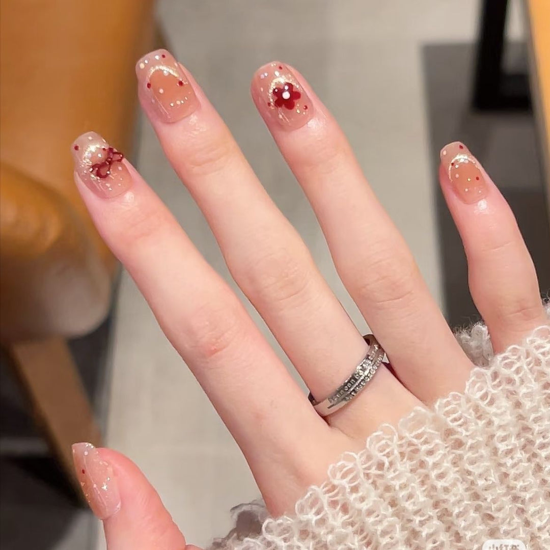 Decorative Nail Art Press-On Nails Bowlift