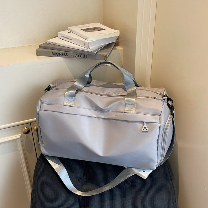 Water-Resistant Multi-Pocket Weekend Duffel Bag Bowlift