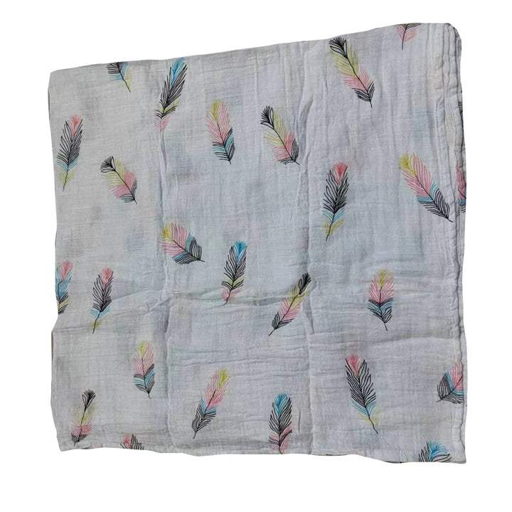 Cotton Muslin Baby Blanket with Heart Pattern Bowlift