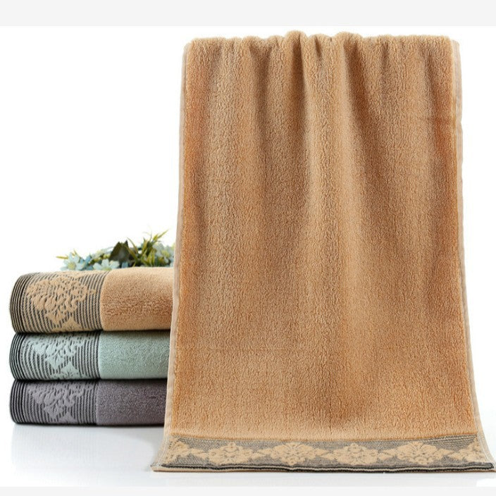 Ladies luxurious terry bath towel with elegant lace trim Bowlift