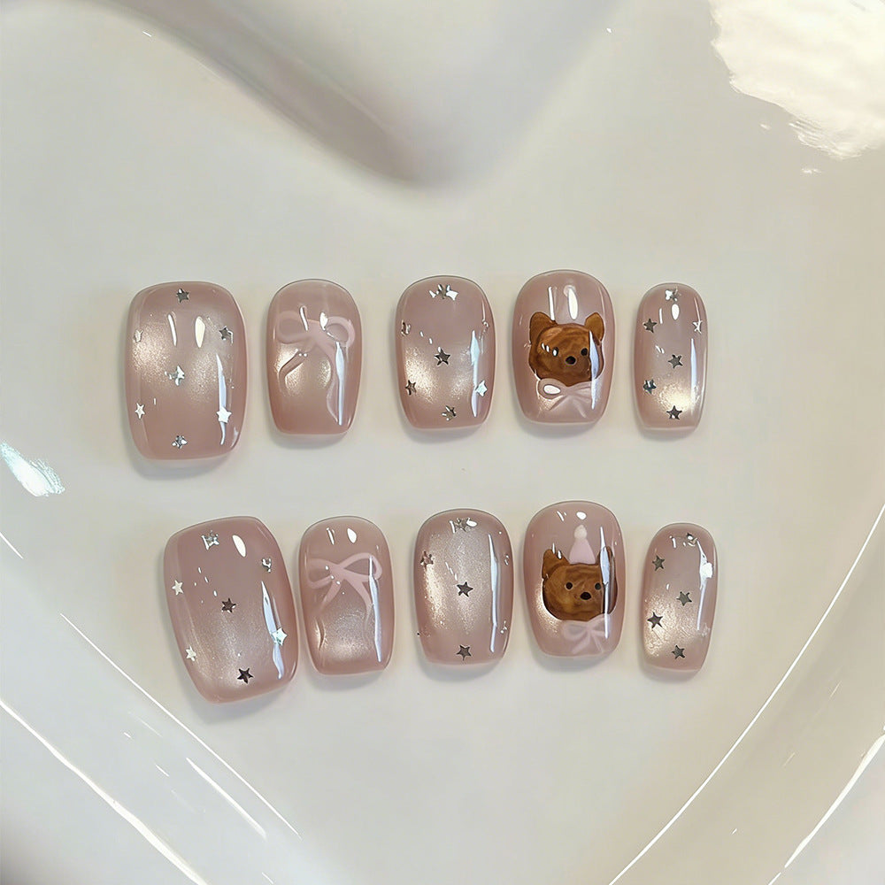 Artificial nails with playful motif decorations Bowlift