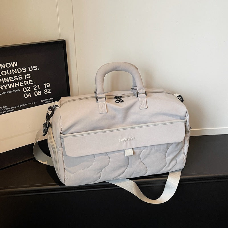 Structured Premium Travel Holdall