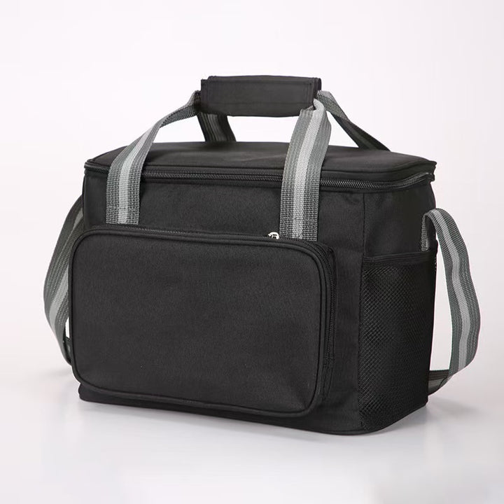 Cooling and transport bag with insulating inner lining Bowlift