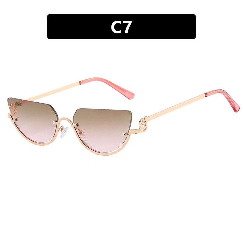 Ladies Cat-Eye Sunglasses with Gold-Colored Metal Frame and UV Protection Bowlift
