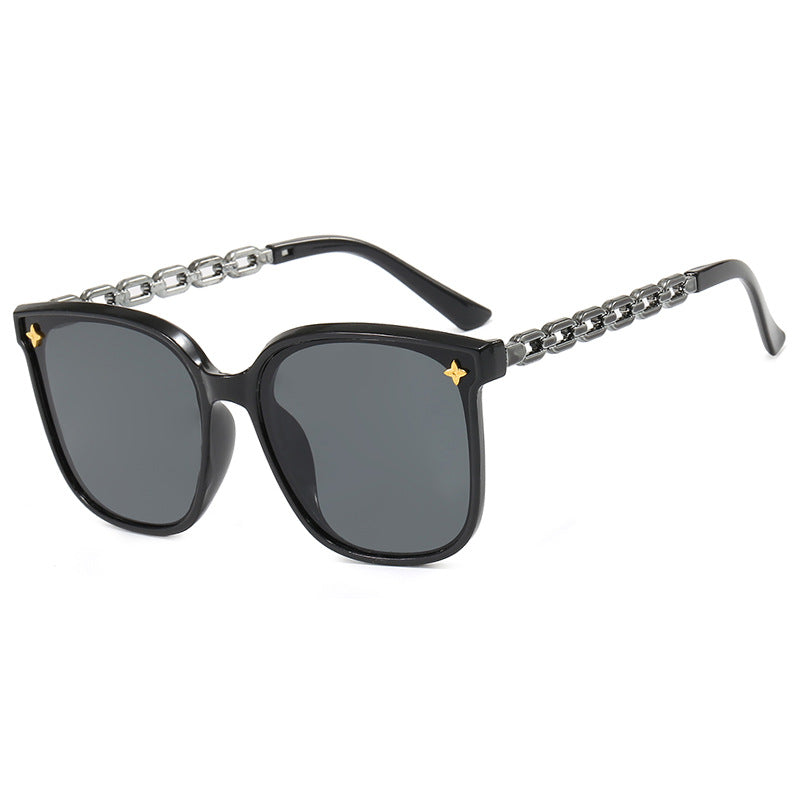 Women's fashionable sunglasses with trendy chain frame Bowlift