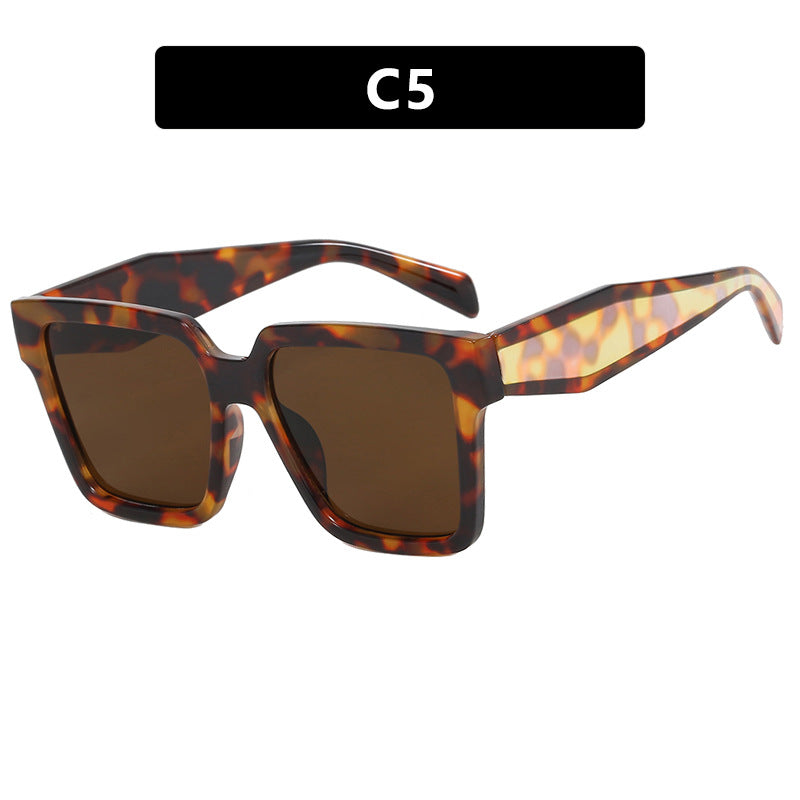 Women’s optical sunglasses in a unique tortoiseshell pattern with UV protection Bowlift