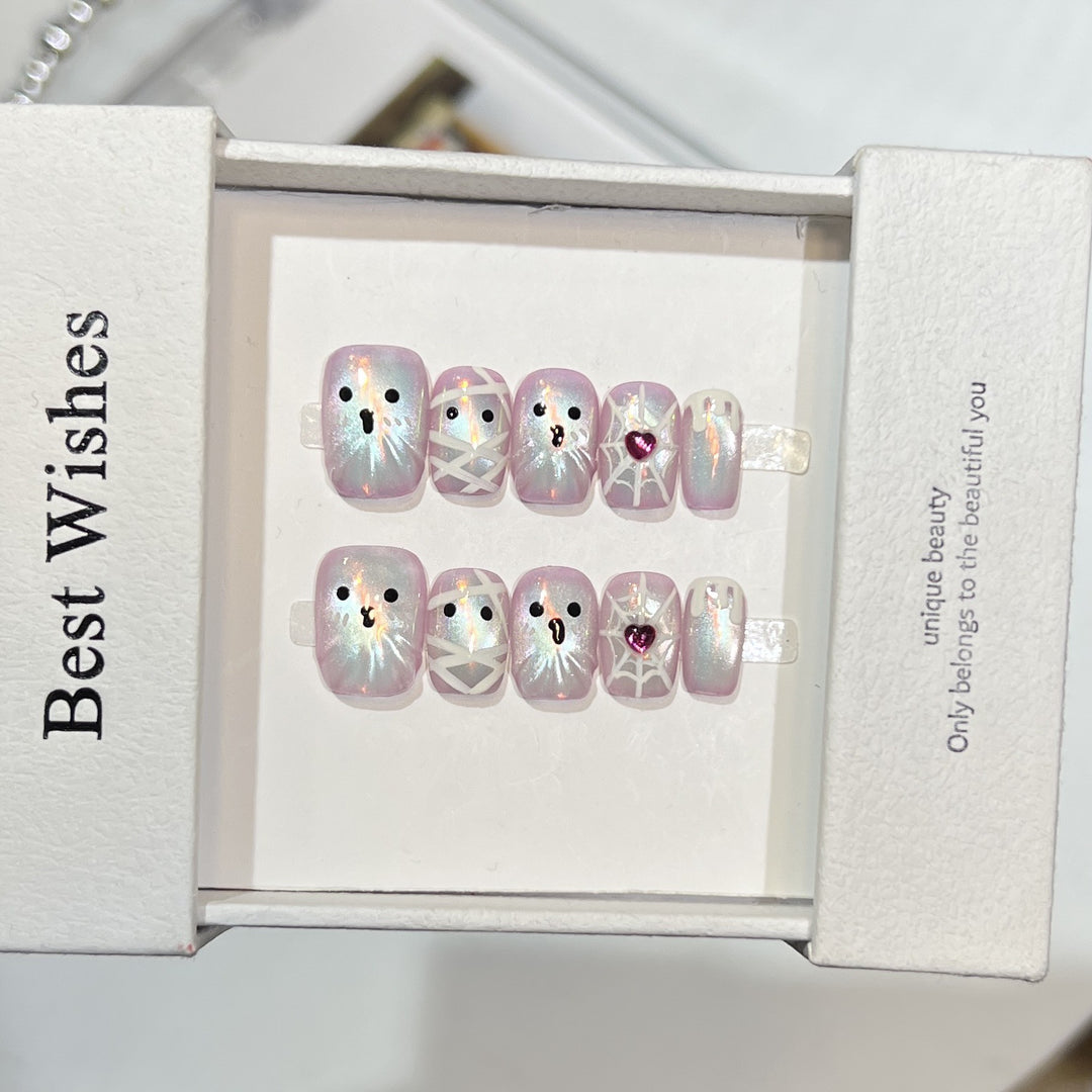 Whimsical Characters Press-On Nail Set Bowlift