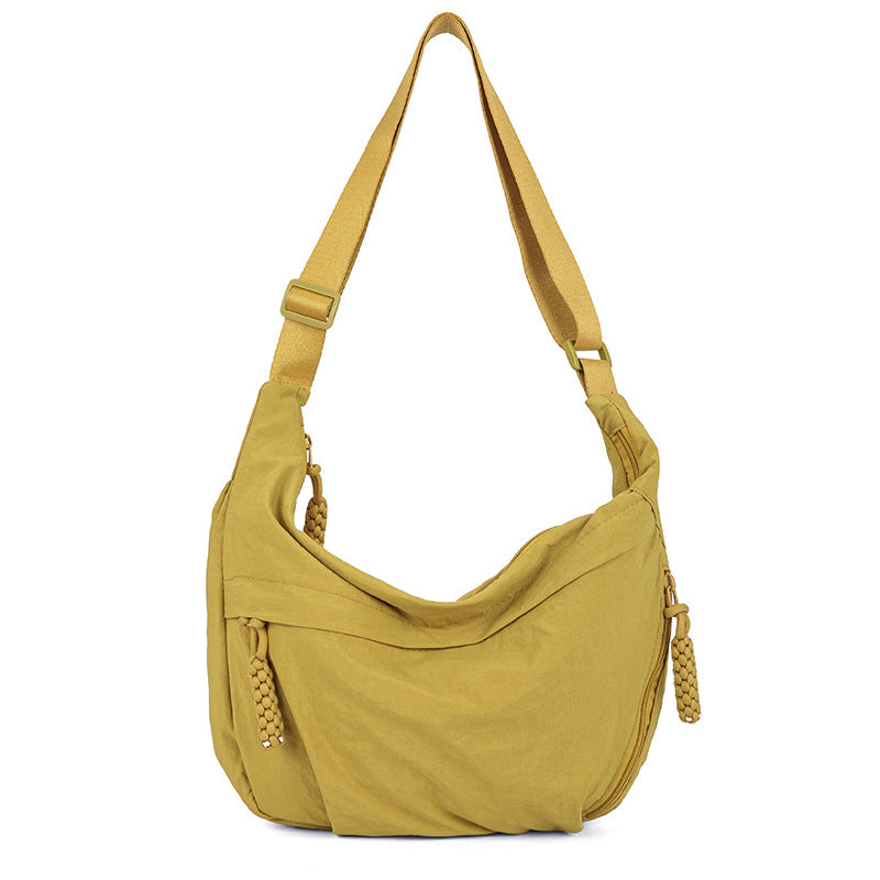 Comfortable shoulder bag with practical compartments Bowlift