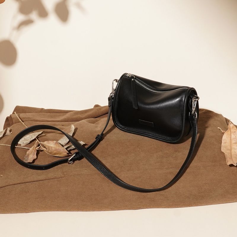 Modern Leather Crossbody Bag Bowlift