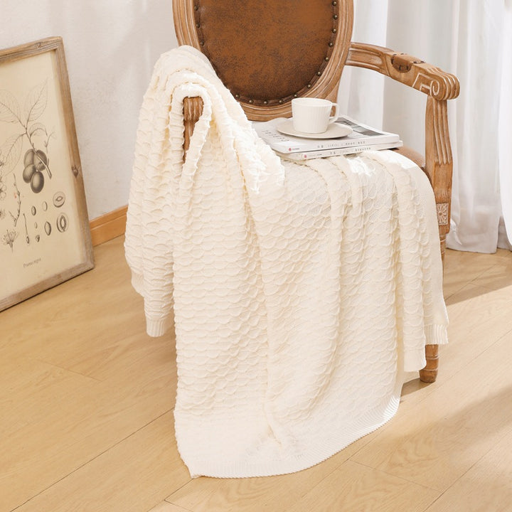 Cozy Knitted Throw Blanket Bowlift