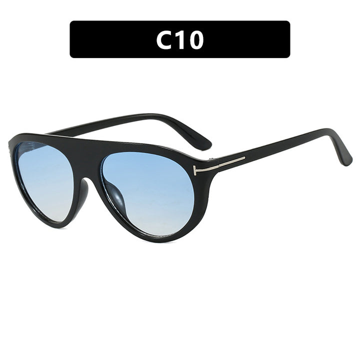 Women's Cat-Eye Sunglasses with protective UV filter and mirrored lenses Bowlift