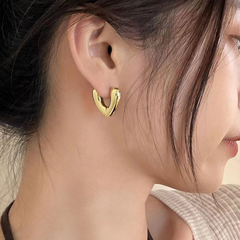 Heart-shaped earrings Bowlift