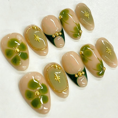 Elegant Artisanal Press-On Nail Set