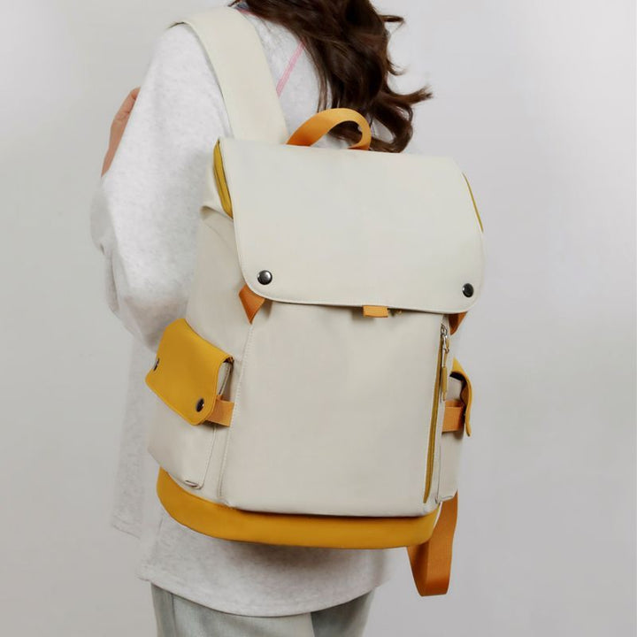More modern and stylish day backpack Bowlift