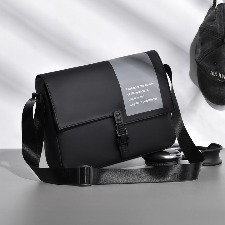 Fashionable Messenger Bag Bowlift