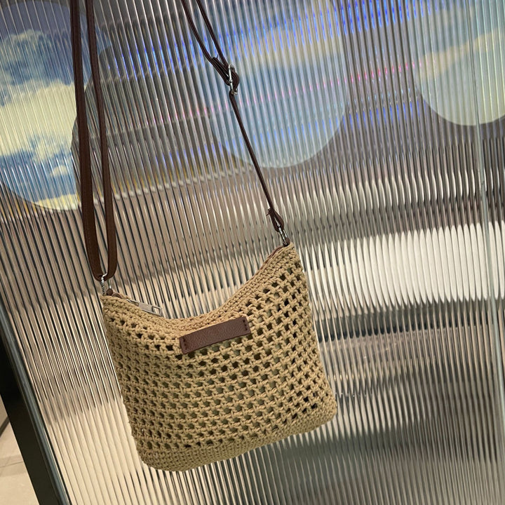 Hand-knotted shoulder bag with leather accent Bowlift