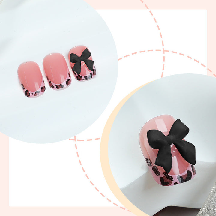 Stylish Press-On Nail Art