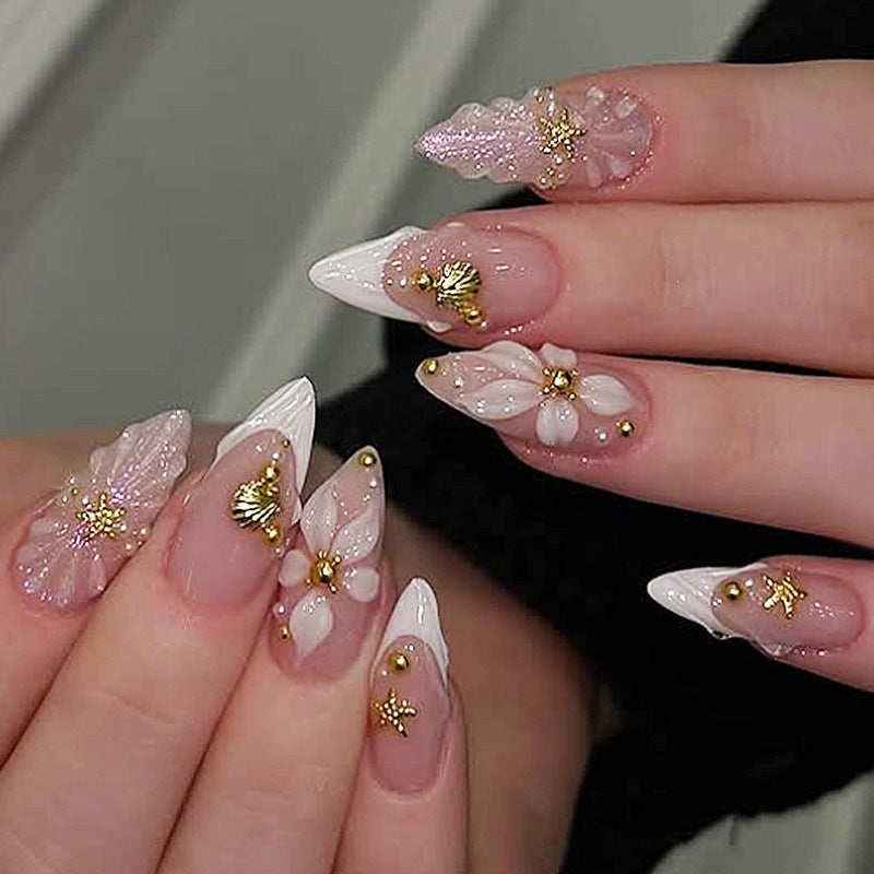 Art nail set with luxurious floral 3D decorations Bowlift