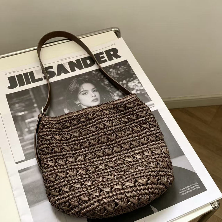 Handbag with a Modern Woven Design Bowlift