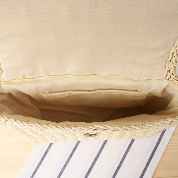 Handcrafted Shoulder Bag Made of Natural Bast Bowlift